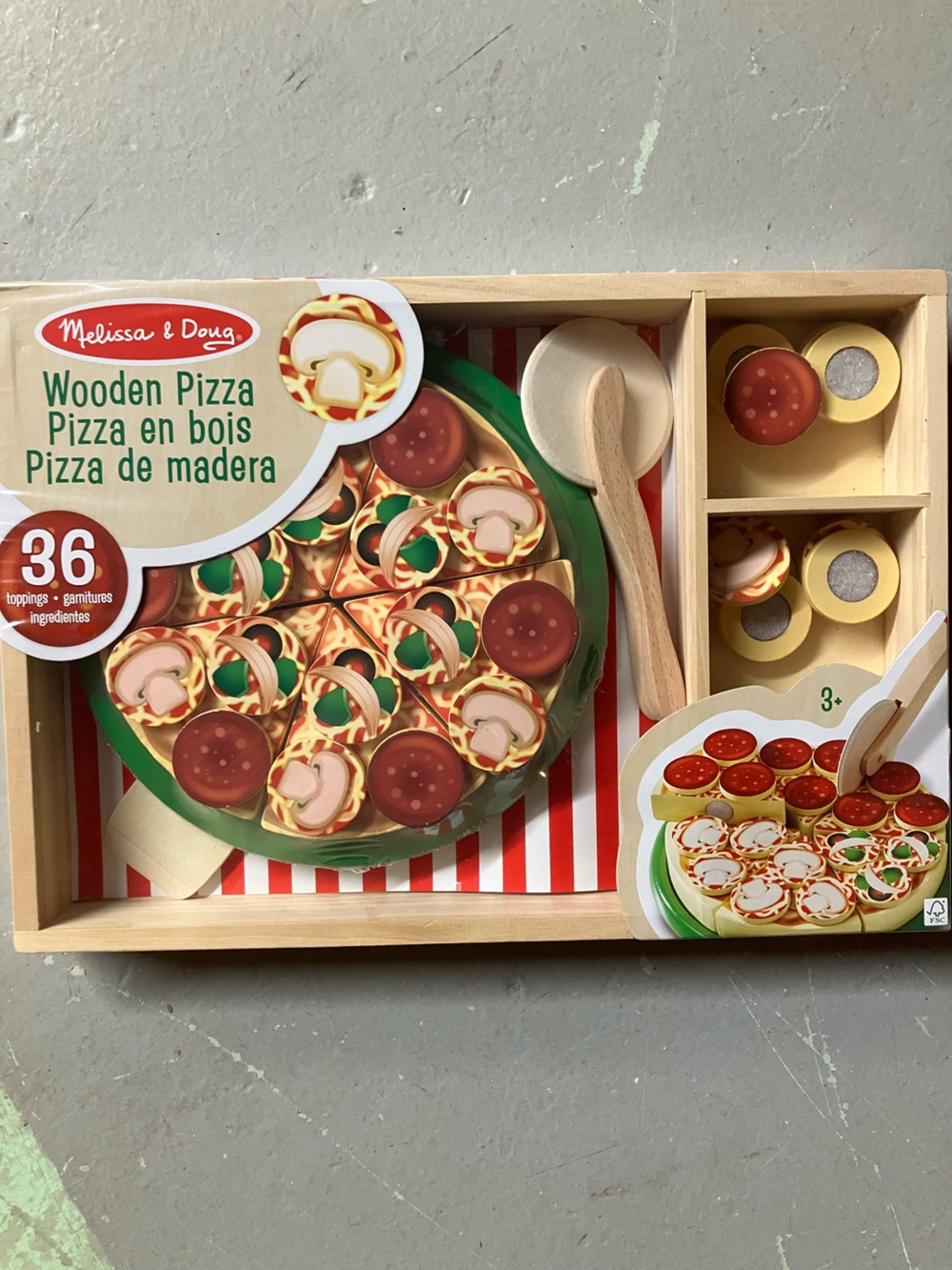 Melissa and Doug pizza set